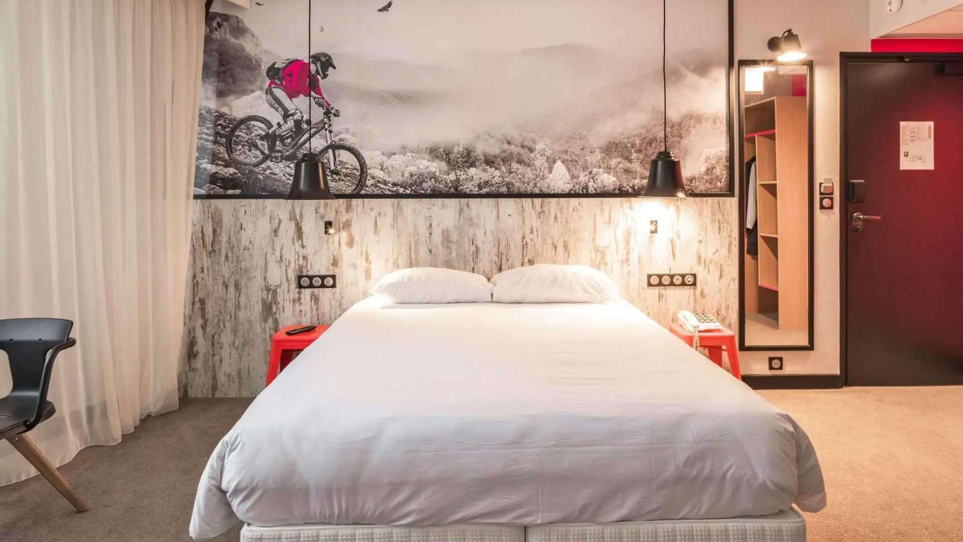 Ibis Styles Dinan Centre Ville 3*,  France