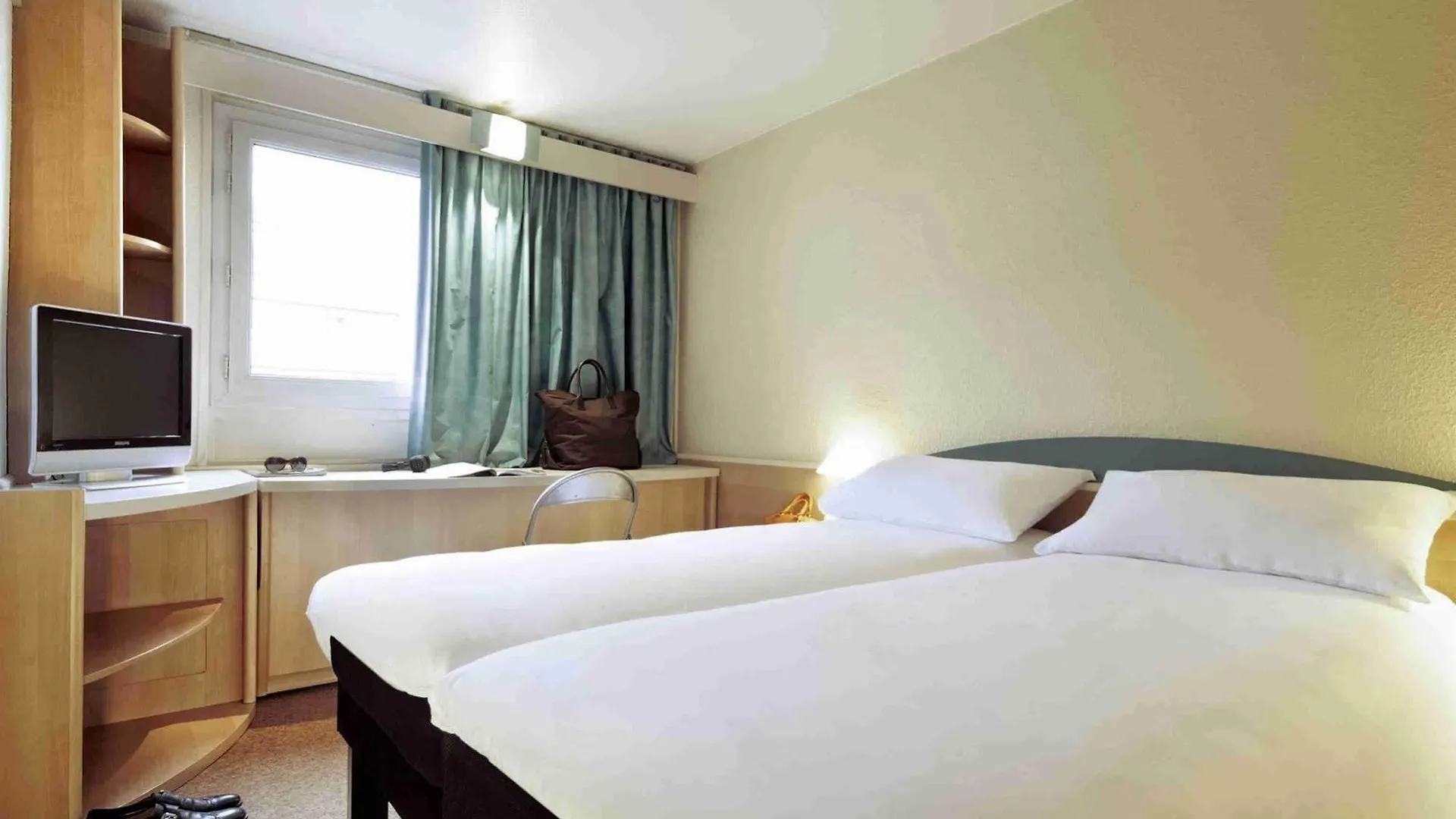 *** Hotel Ibis Styles Dinan Centre Ville France